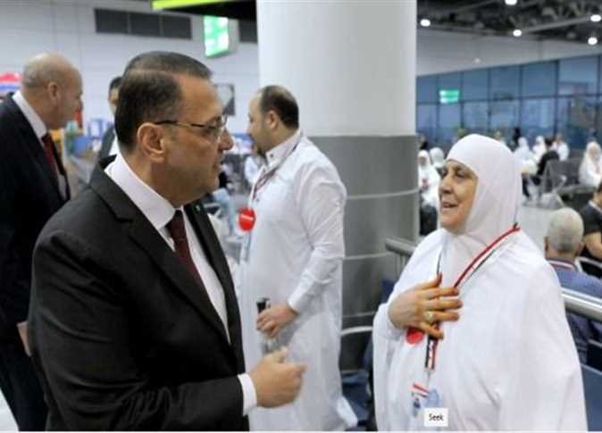 مغادرة أول فوج من حجاج القرعة إلى الأراضي المقدسة.. والداخلية تقدم الرعاية للحجاج