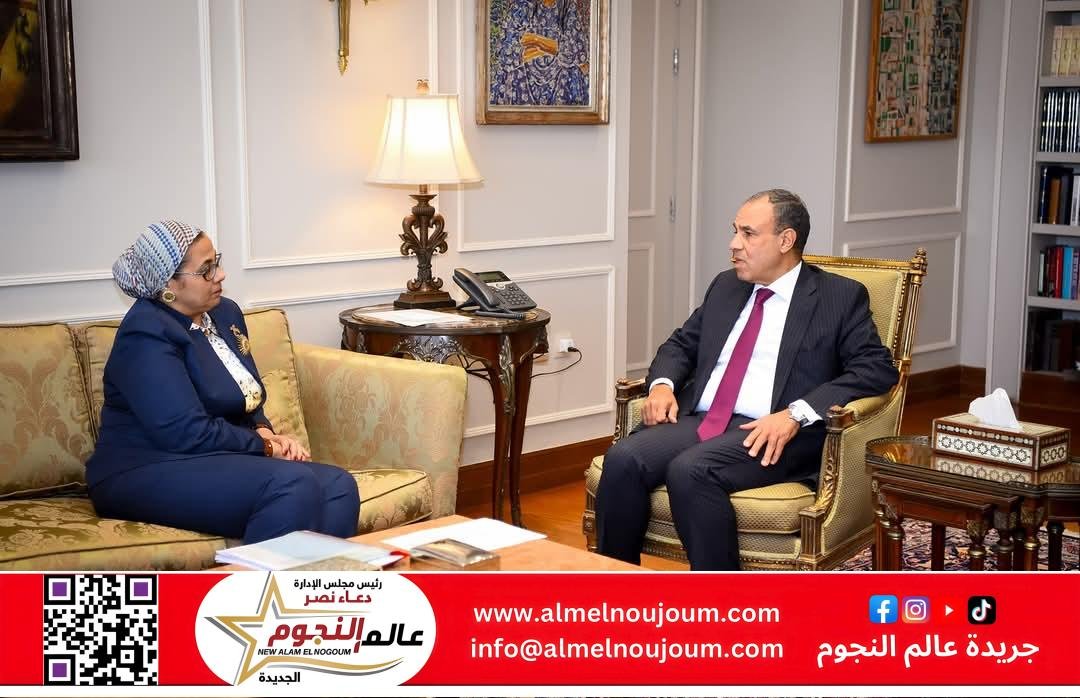 وزير الخارجية والهجرة يستقبل رئيسة المجلس القومى للمرأة