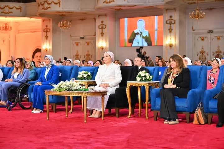 انتصار السيسي: الأسرة سر القوة وذوو الهمم مصدر إلهام لنا جميعًا