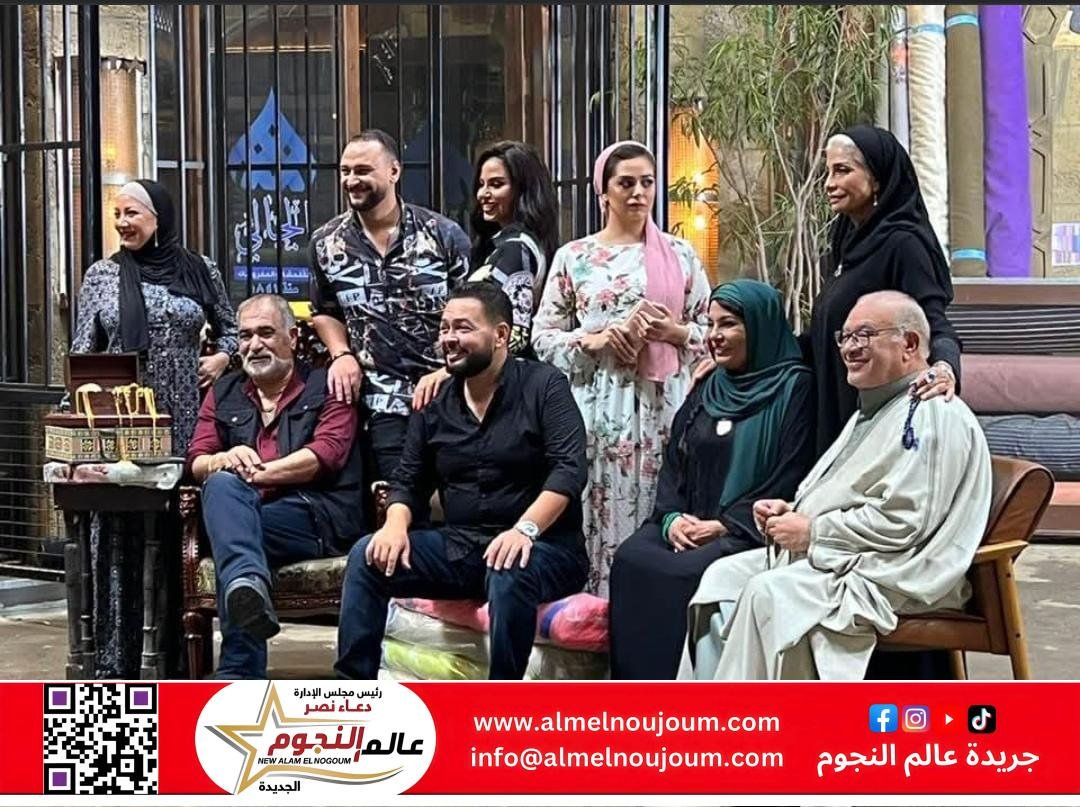 صلاح عبدالله يشارك صور من كواليس حرب الجبالي