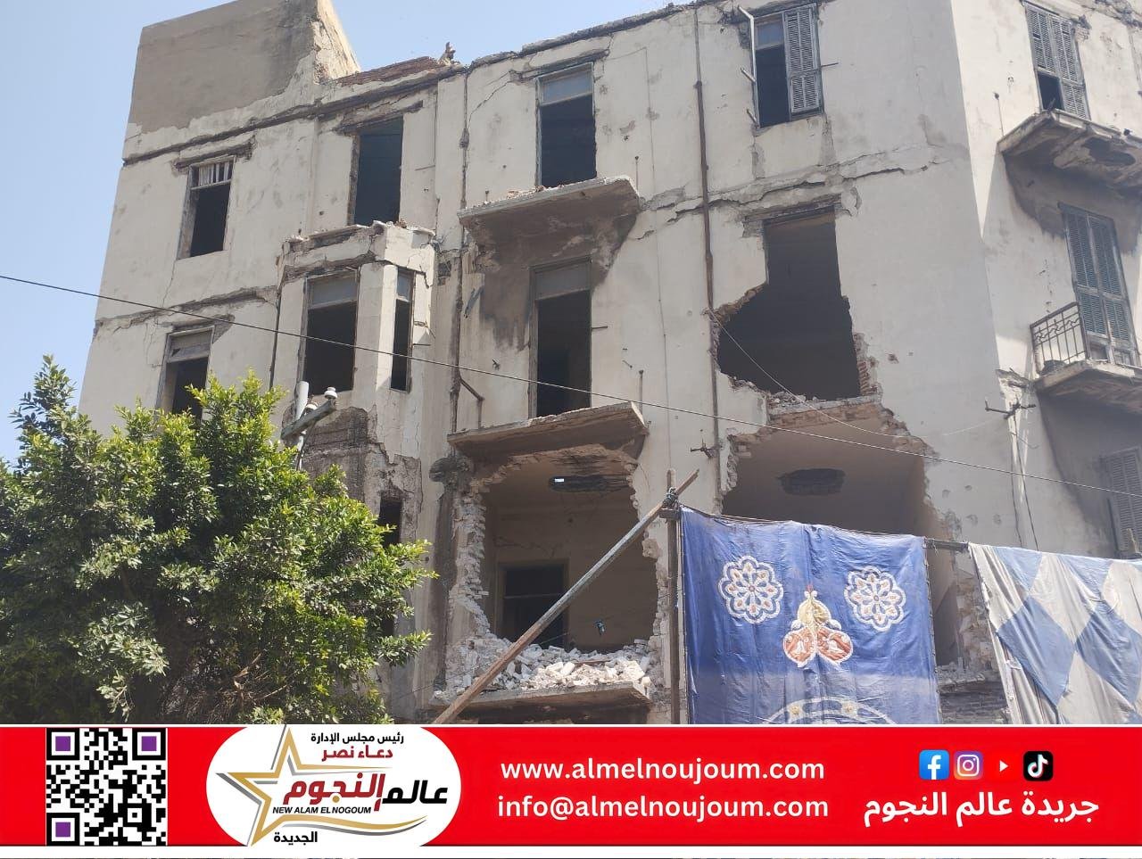 حفاظًا على أرواح المواطنين.. محافظ الإسكندرية يطلق حملات مكثفة لإزالة العقارات الآيلة للسقوط