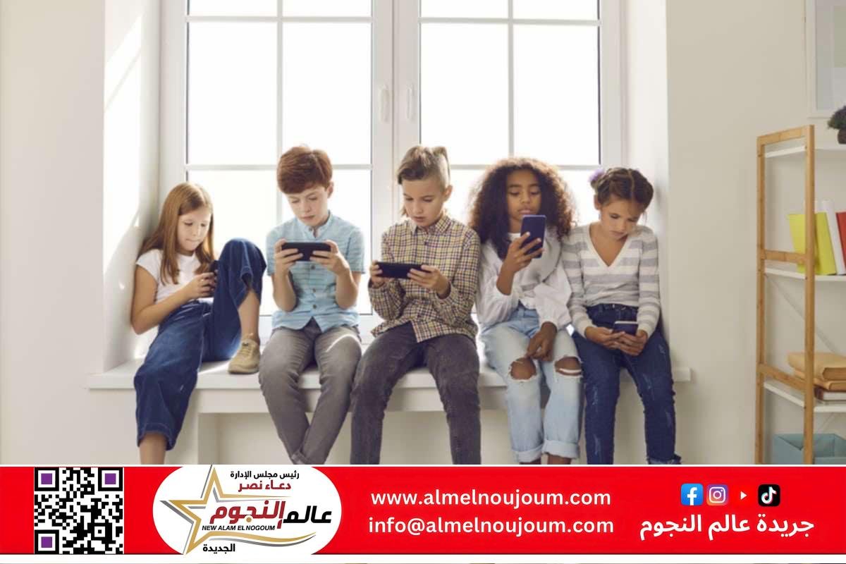 الهاتف المحمول.. العدو الخفي لتركيز الطلاب واستقرارهم الذهني