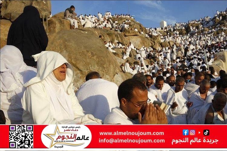 الإفتاء توضح حكم وضع المكياج الخفيف وواقي الشمس أثناء الحج