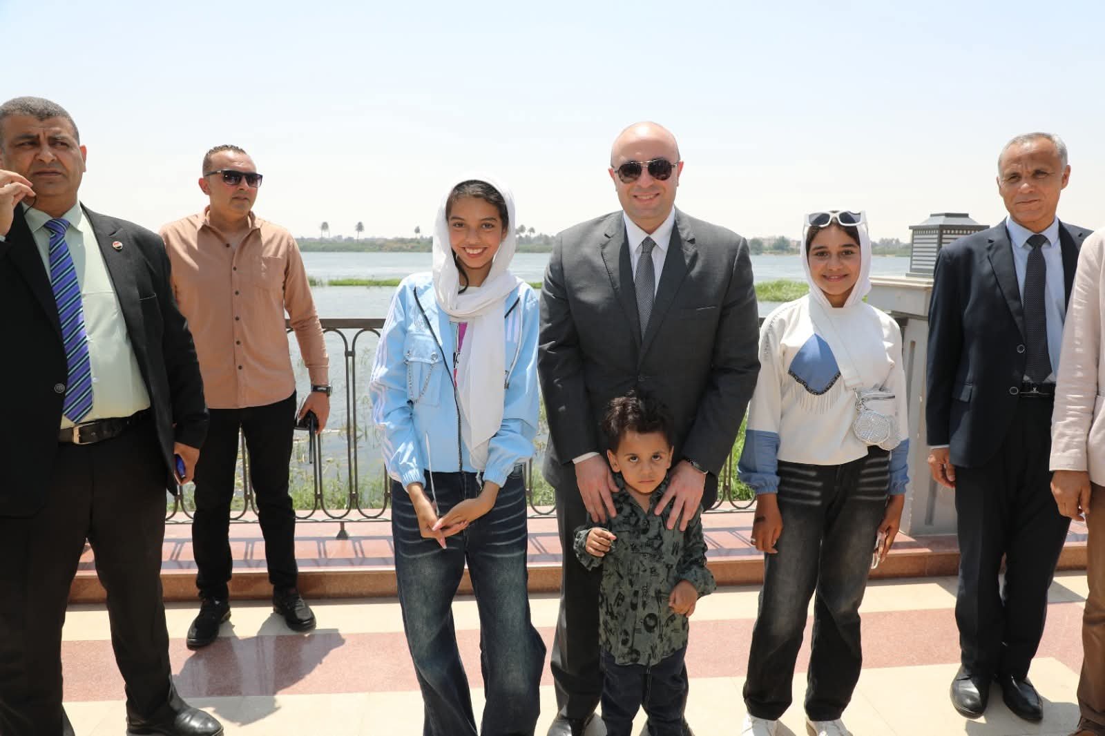 محافظ بني سويف يتفقد الممشى السياحي أول أيام عيد الأضحى المبارك ويهنئ المواطنين بالعيد