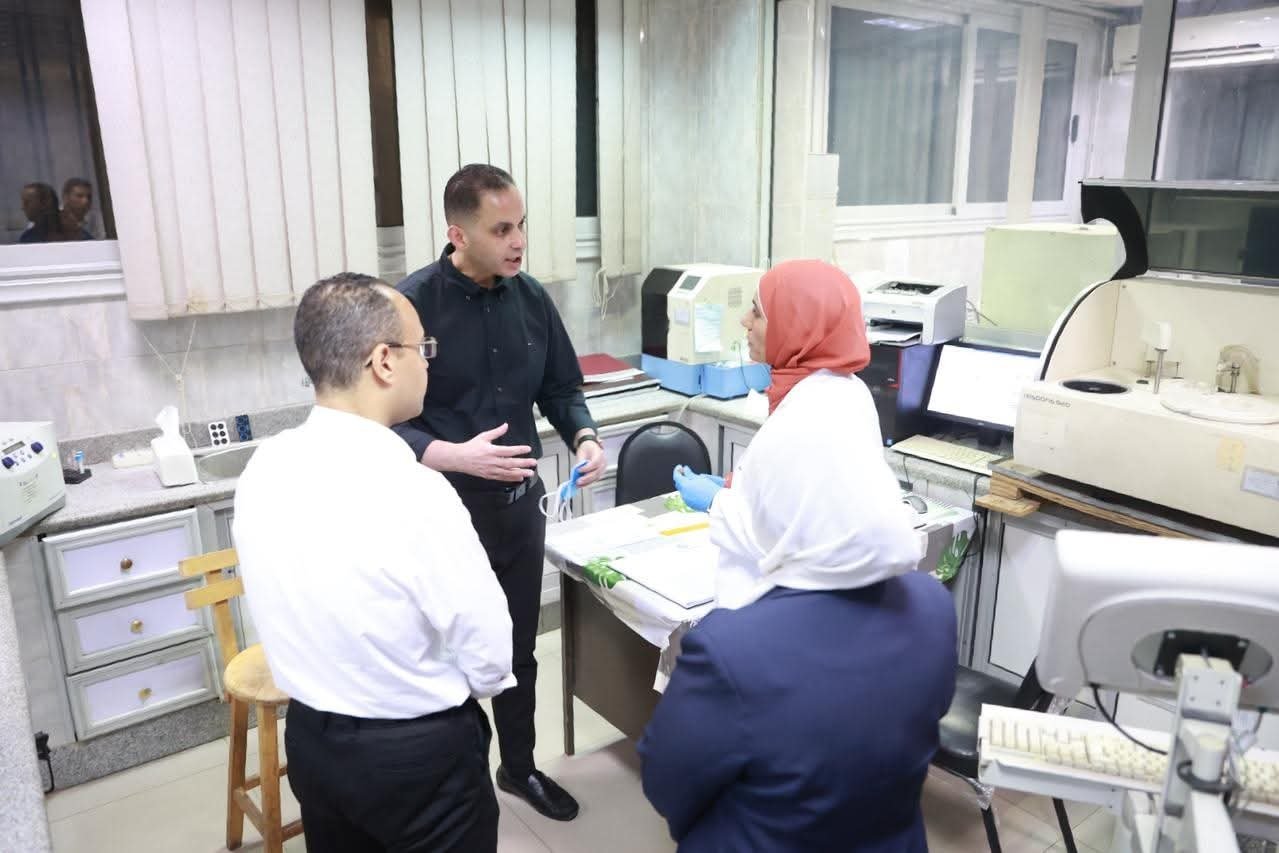 نائب وزير الصحة يتفقد عددًا من المنشآت الصحية بمحافظة القاهرة تزامنًا مع أول أيام عيد الأضحى المبارك