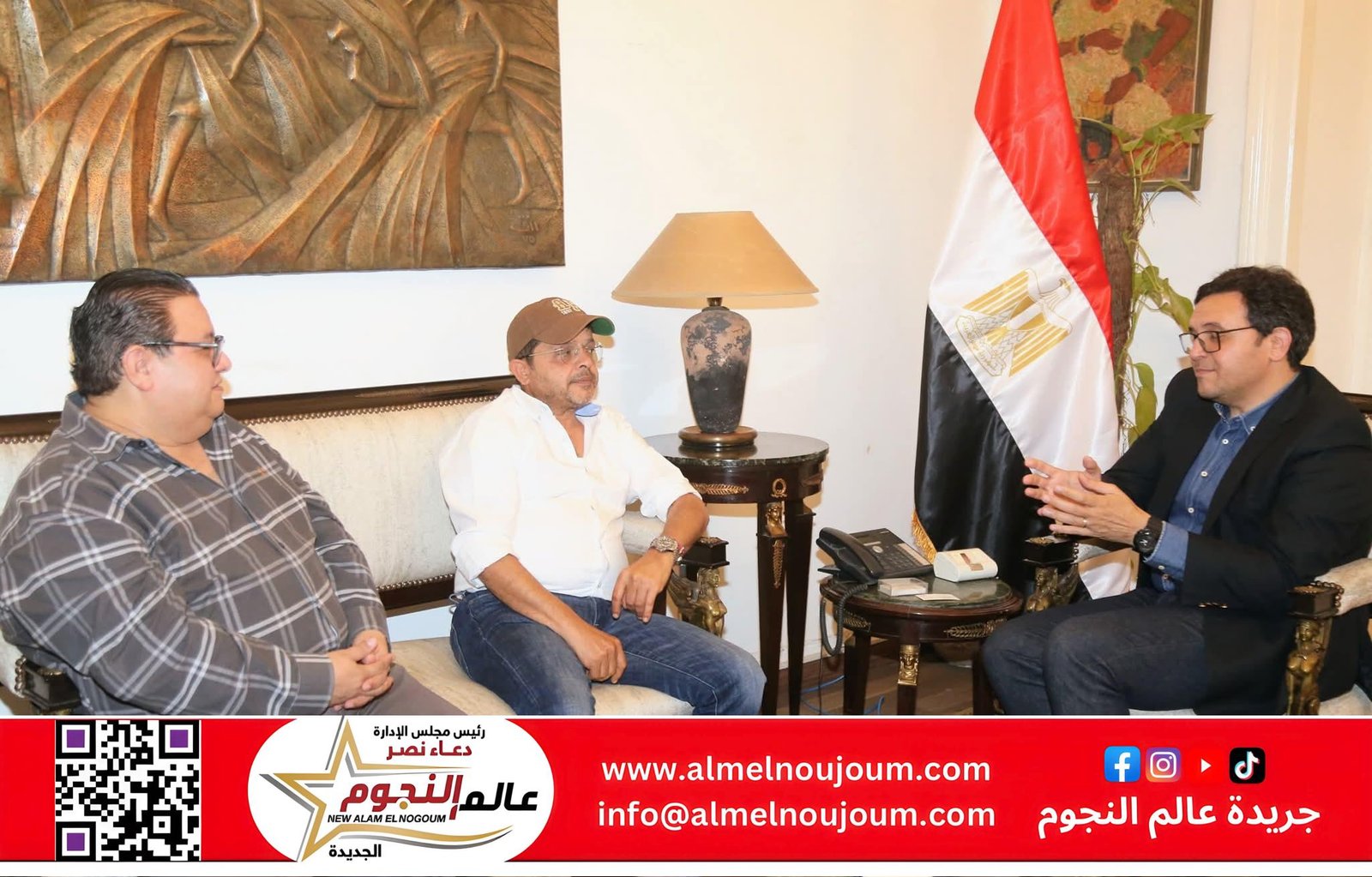 وزير الثقافة يلتقي النجم محمد هنيدي لبحث تقديم عروض مسرحية بالمحافظات انطلاقًا من مسرح بيرم التونسي بالإسكندرية
