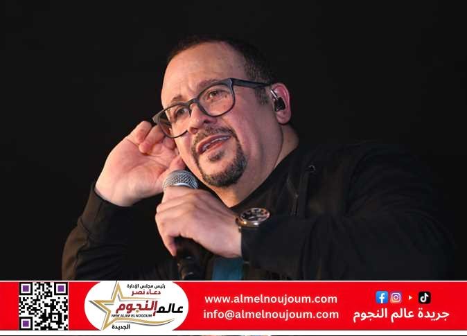 هشام عباس يُحيي أولى حفلات «البيت الفني للفنون الشعبية والاستعراضية» على مسرح البالون