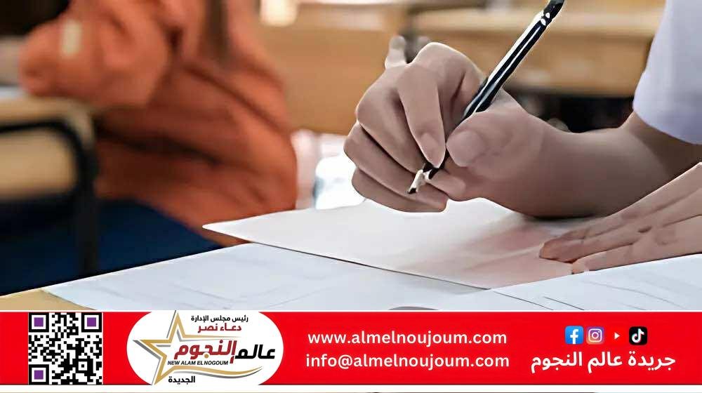 إلغاء امتحان الجبر لطلاب الشهادة الإعدادية في أسيوط بعد تسريبه على جروبات الغش 1 إلغاء امتحان الجبر لطلاب الشهادة الإعدادية في أسيوط بعد تسريبه على جروبات الغش