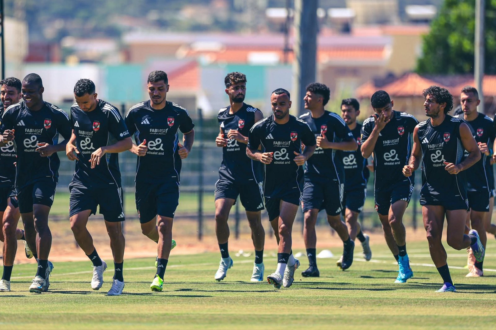 الأهلي يواصل تدريباته اليومية بمعسكر تونس استعداداً للموسم الجديد