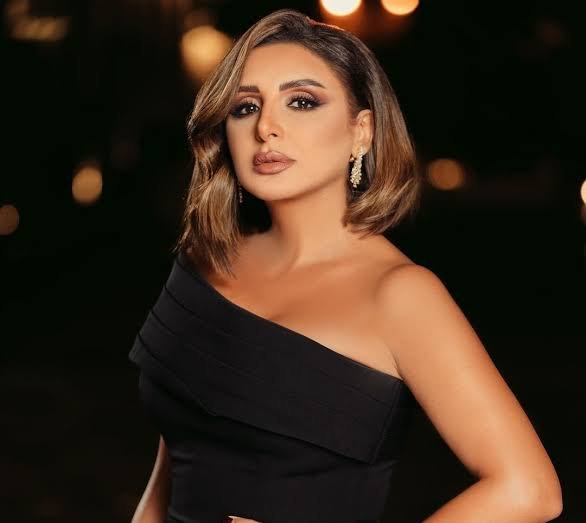 أنغام تُبهر جمهور حفل مهرجان العلمين بأغنيتي في نهاية الحفل