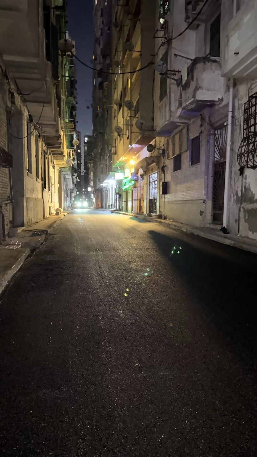 محافظ الإسكندرية: الانتهاء من خطة رصف الطرق بنسبة 100% في حي وسط.. وتكليفات بترميم الحفر والمطبات فورًا