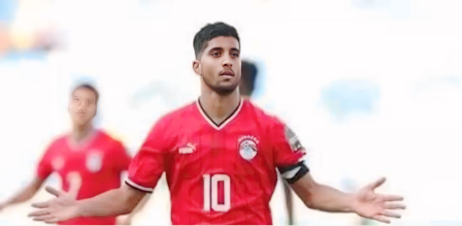 بيراميدز: لوجانو السويسري يطلب جلسة "زووم" للتفاوض على ضم إبراهيم عادل