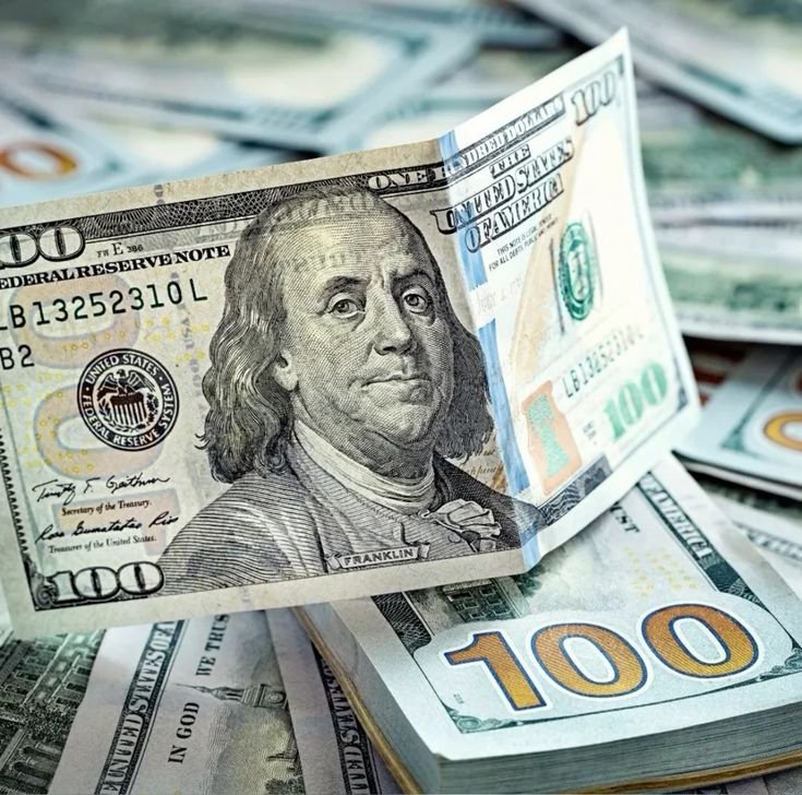 استقرار سعر الدولار أمام الجنيه المصري.. وارتفاع احتياطي النقد الأجنبي بقيمة 381 مليون دولار