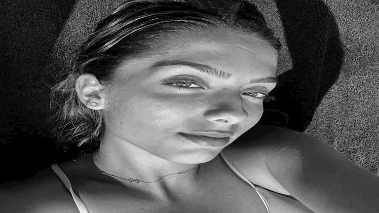 العثور على جثة لاعبة كرة طائرة داخل حمام سباحة في ظروف غامضة