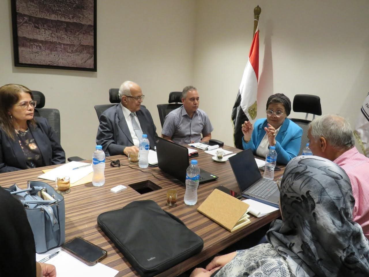 نائب وزير الصحة تعقد اجتماعًا لمتابعة الاستراتيجية الوطنية للسكان والتنمية وتخطيط المرحلة الثانية