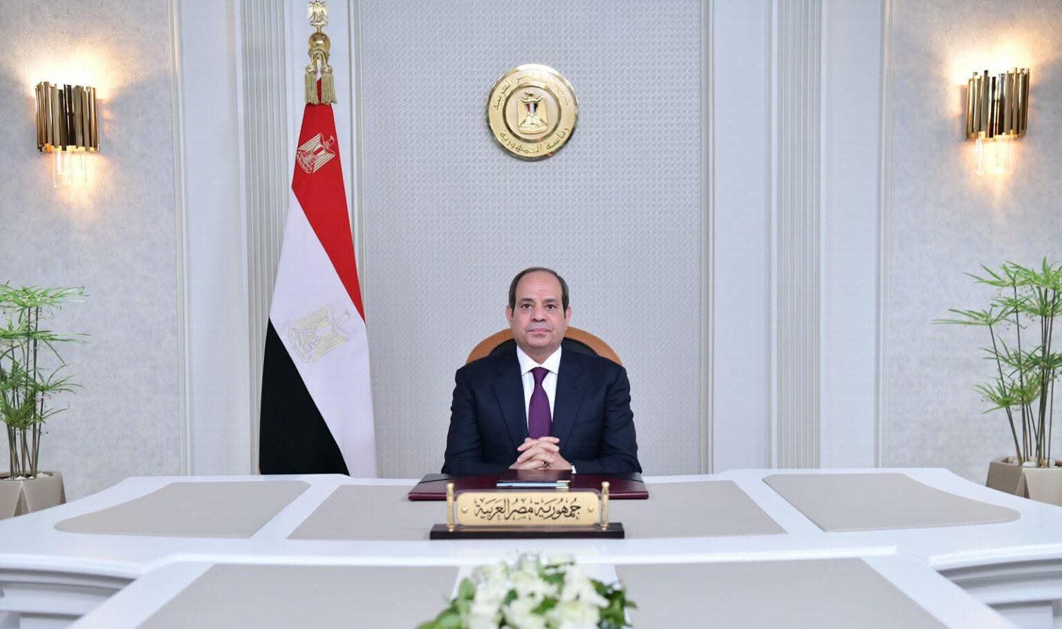 مفتي الجمهورية يشكر فخامة الرئيس على رعايته الكريمة للمؤتمر العالمي العاشر لدار الإفتاء المصرية