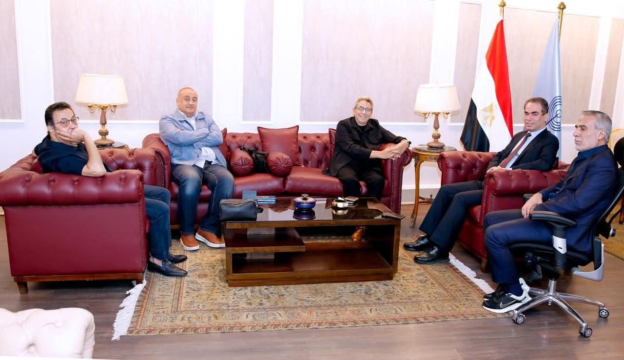 بدءاً من سبتمبر : " باب الخلق " على " النهار " والتليفزيون المصري 2 بدءاً من سبتمبر : " باب الخلق " على " النهار " والتليفزيون المصري