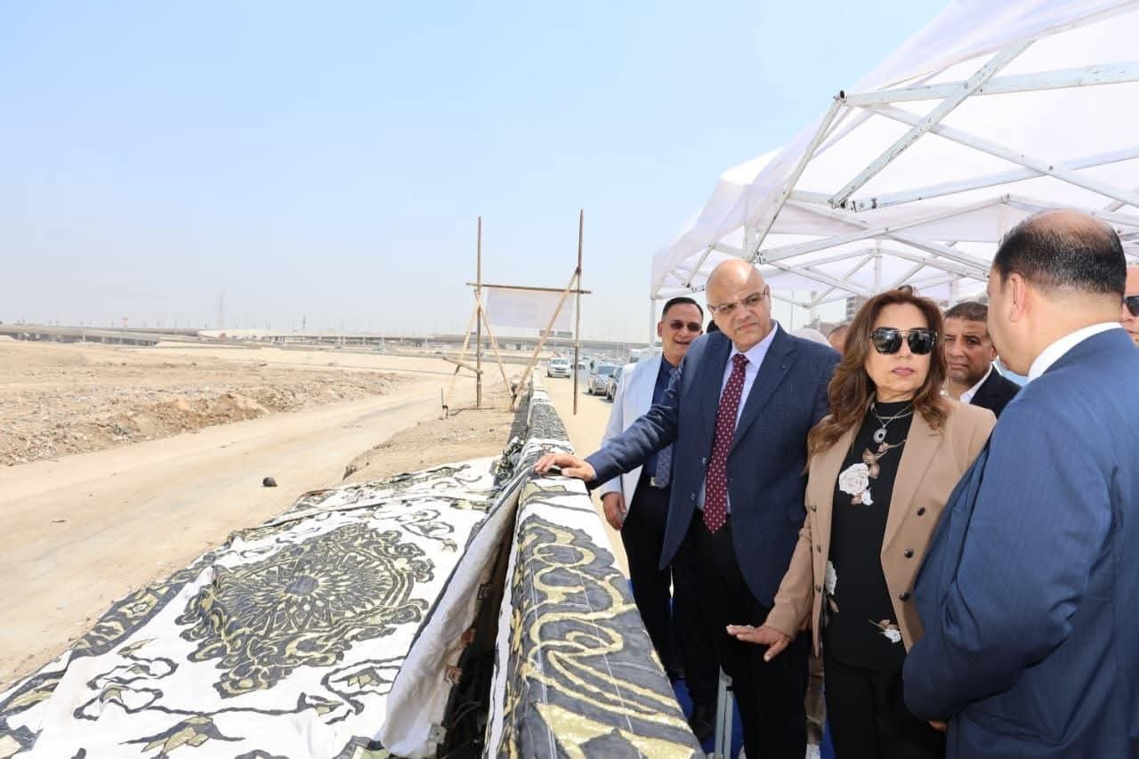 وزيرة التنمية المحلية ومحافظ القليوبية يتفقدان أعمال الانتهاء من رفع 675 ألف طن تراكمات مخلفات