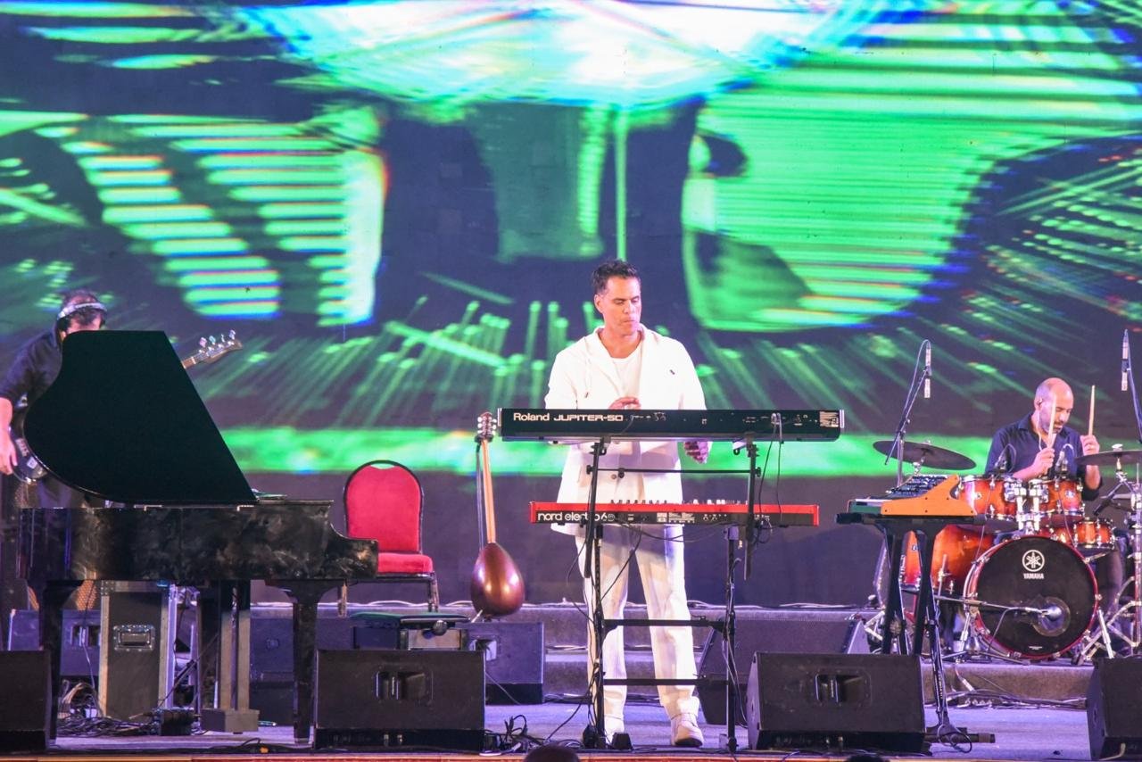 ختام فعاليات المهرجان الصيفي للموسيقى والغناء "صيف الأوبرا 2025" بستاد الإسكندرية