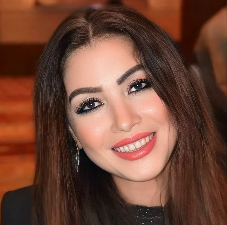 دينا شرف الدين.. رحلة من الإبداع والكتابة المؤثرة في يوم ميلادها