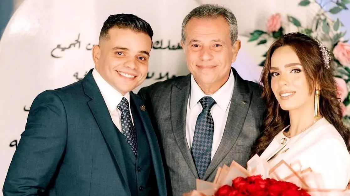 في أجواء عائلية.. توفيق عكاشة يحتفل بخطوبة نجله إبراهيم