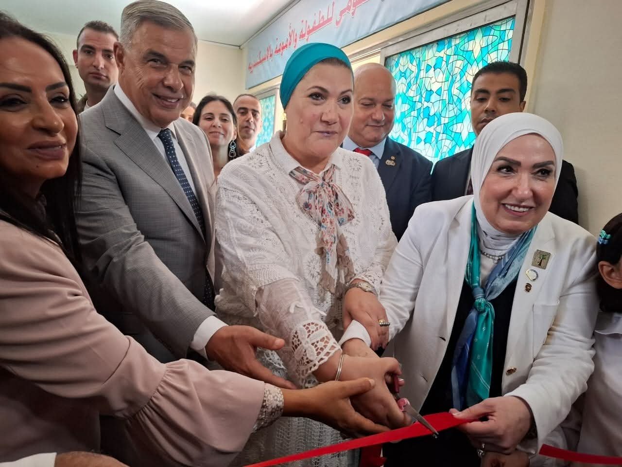 رئيسة المجلس القومي للطفولة والأمومة ووزيرة التضامن الاجتماعي ومحافظ الإسكندرية يفتتحون فرع المجلس بمحافظة بالإسكندرية 