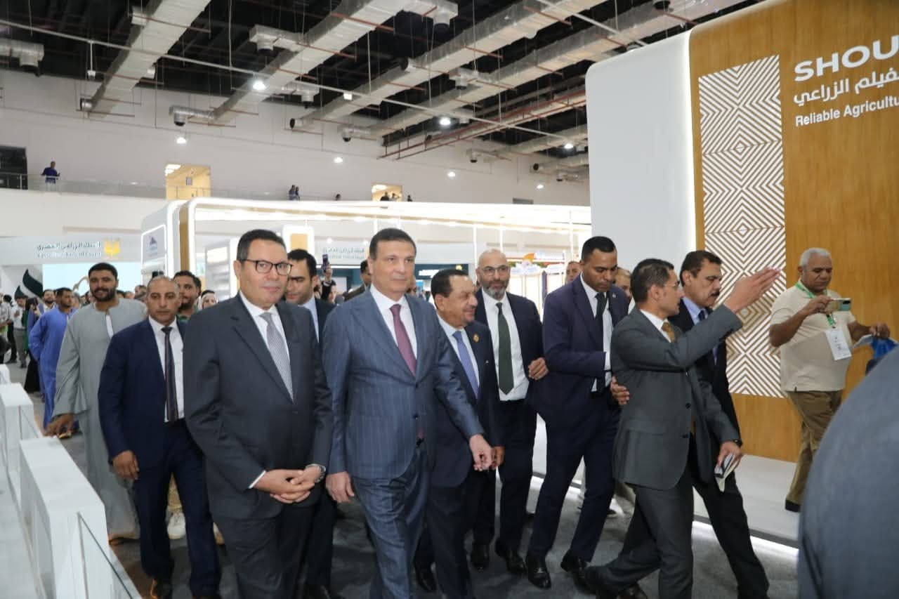 وزير الزراعة يفتتح الدورة الـ37 من معرض ومؤتمر "صحارى 2025" بمشاركة محلية ودولية واسعة