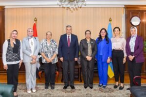 الفريق أحمد خالد محافظ الإسكندرية يلتقي ممثلي المجلس القومي للمرأة لتعزيز التعاون في دعم الجهود التنموية