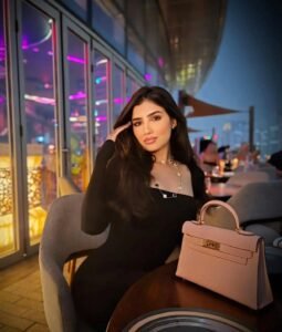 مي عمر تكشف حقيقة مشاركتها في "رد كليتي": "المعلومة مش مضبوطة" 2 مي عمر تكشف حقيقة مشاركتها في "رد كليتي": "المعلومة مش مضبوطة"