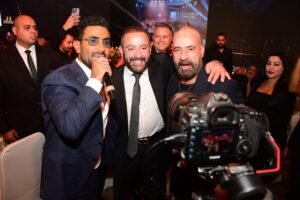 نجوم الفن يتألقون في حفل توزيع جوائز "الدير جيست"