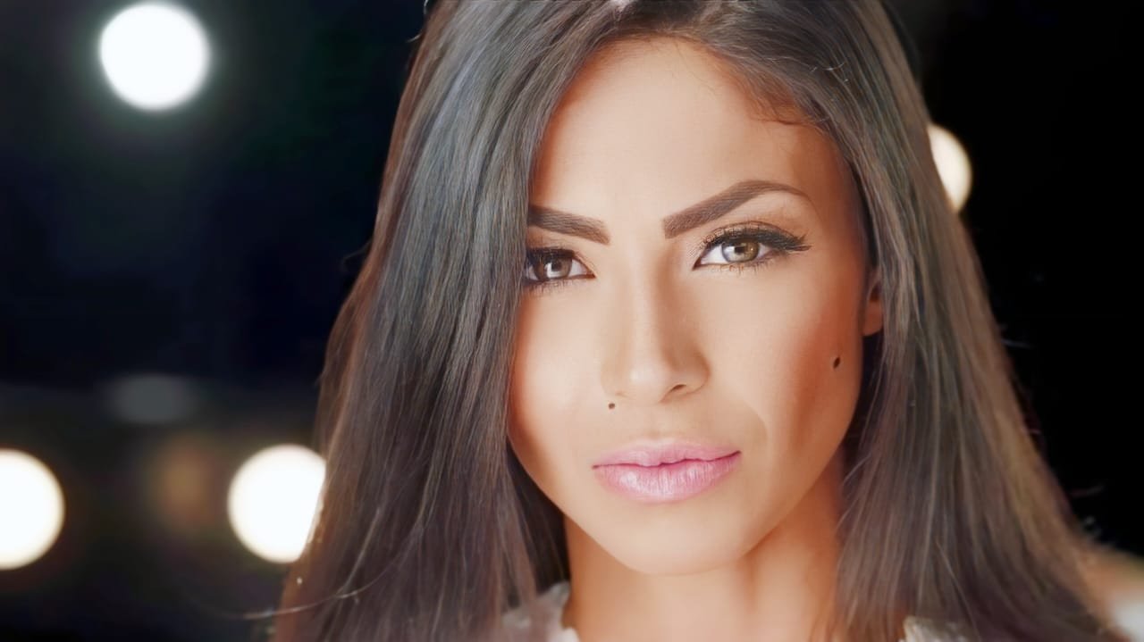 دوللي شاهين تنتهي من تسجيل أغنية «ترند»... صور