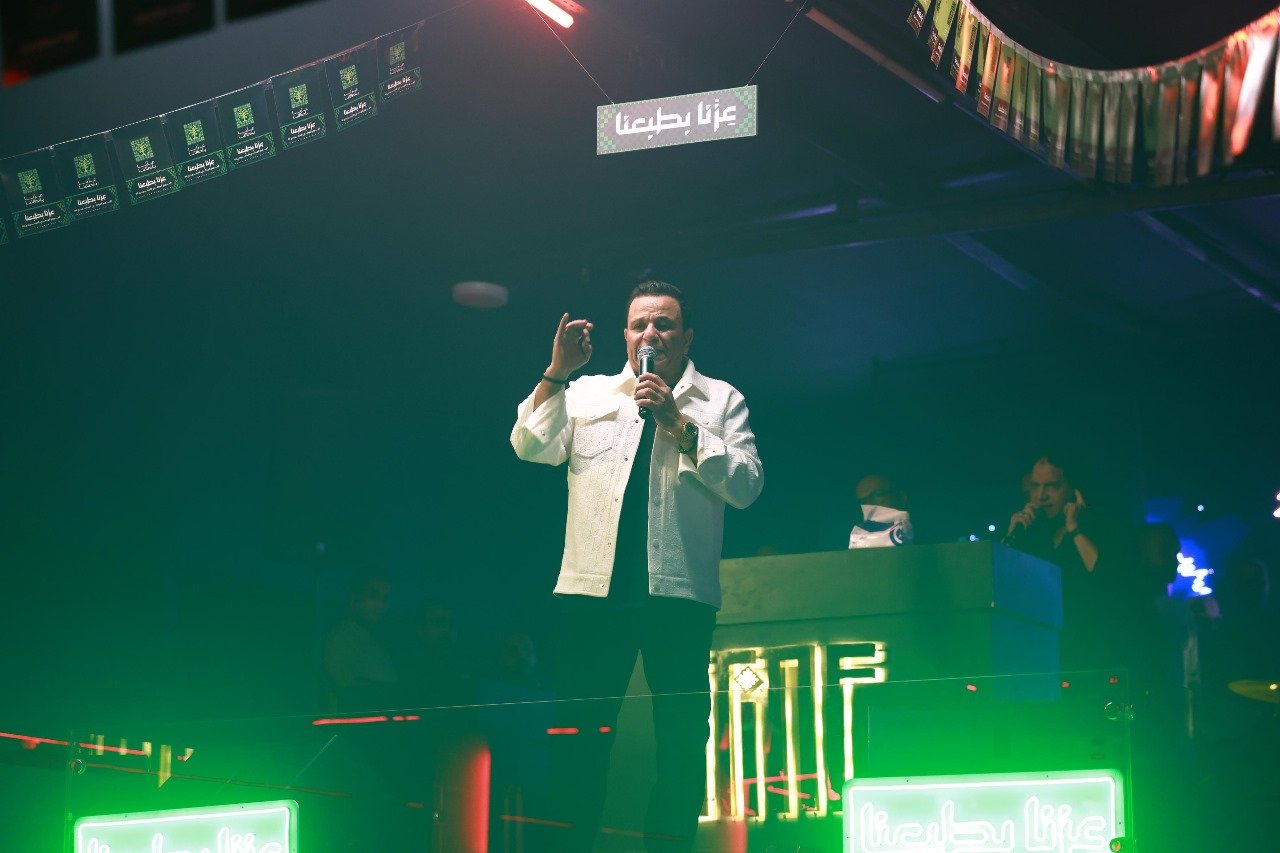 الرومانسية.. محمد فؤاد يتألق في حفل جماهيري ضخم على كورنيش النيل.. (صور)