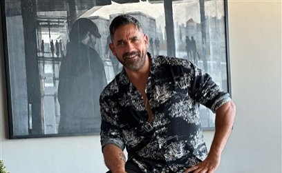 أنت تعبان من قلبك مش من دماغك … سر سبحة مصطفى حسني التي أنقذت أمير كرارة