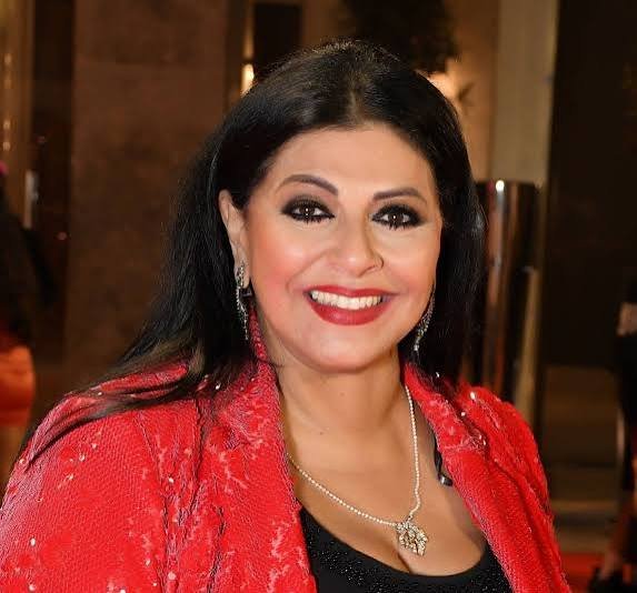 المحكمة تفصل اليوم في قضية ابتزاز وتهديد مساعدة الفنانة هالة صدقي