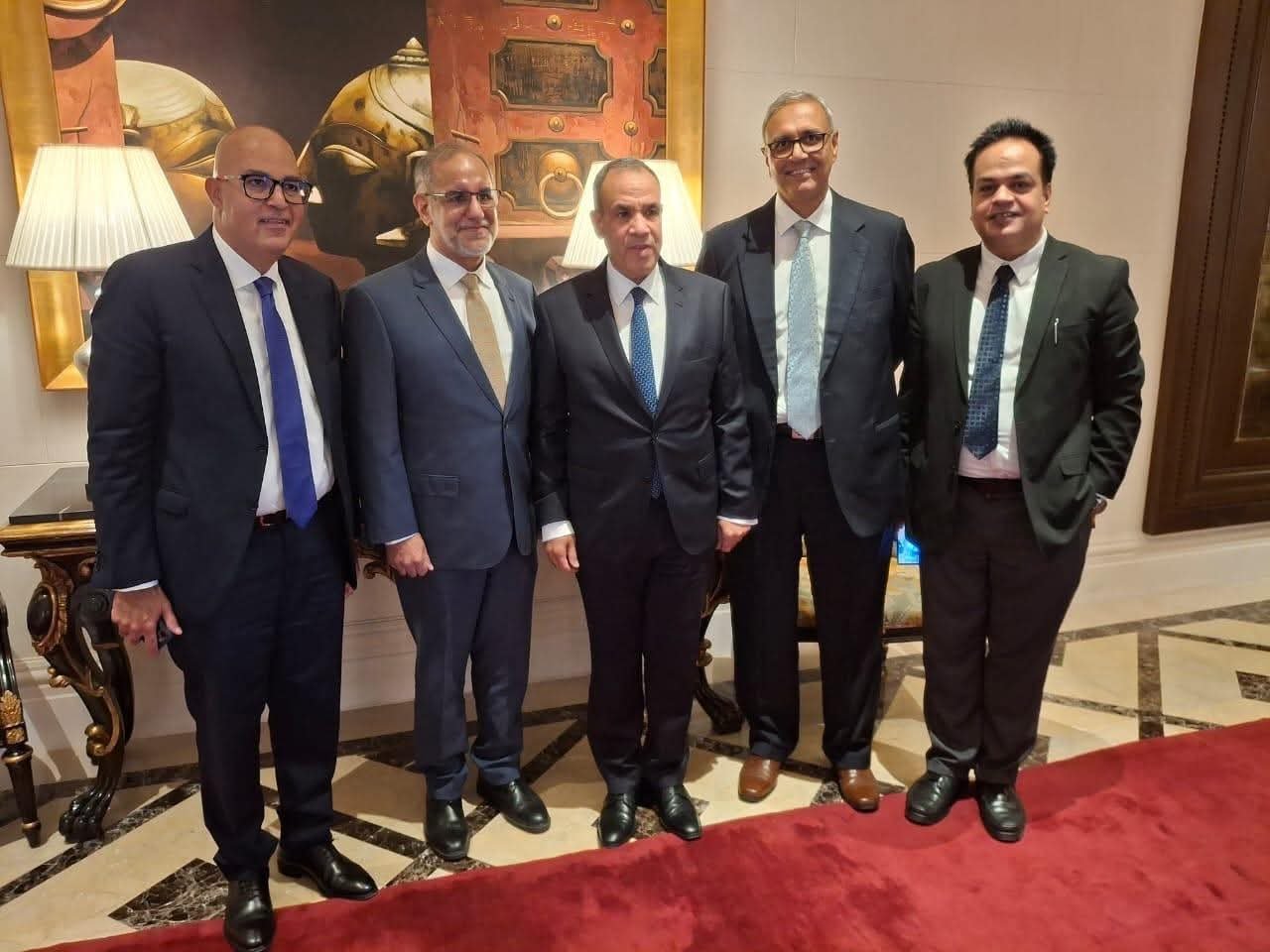وزير الخارجية يلتقي رئيس مجلس إدارة مجموعة شركات TCI Sanmar