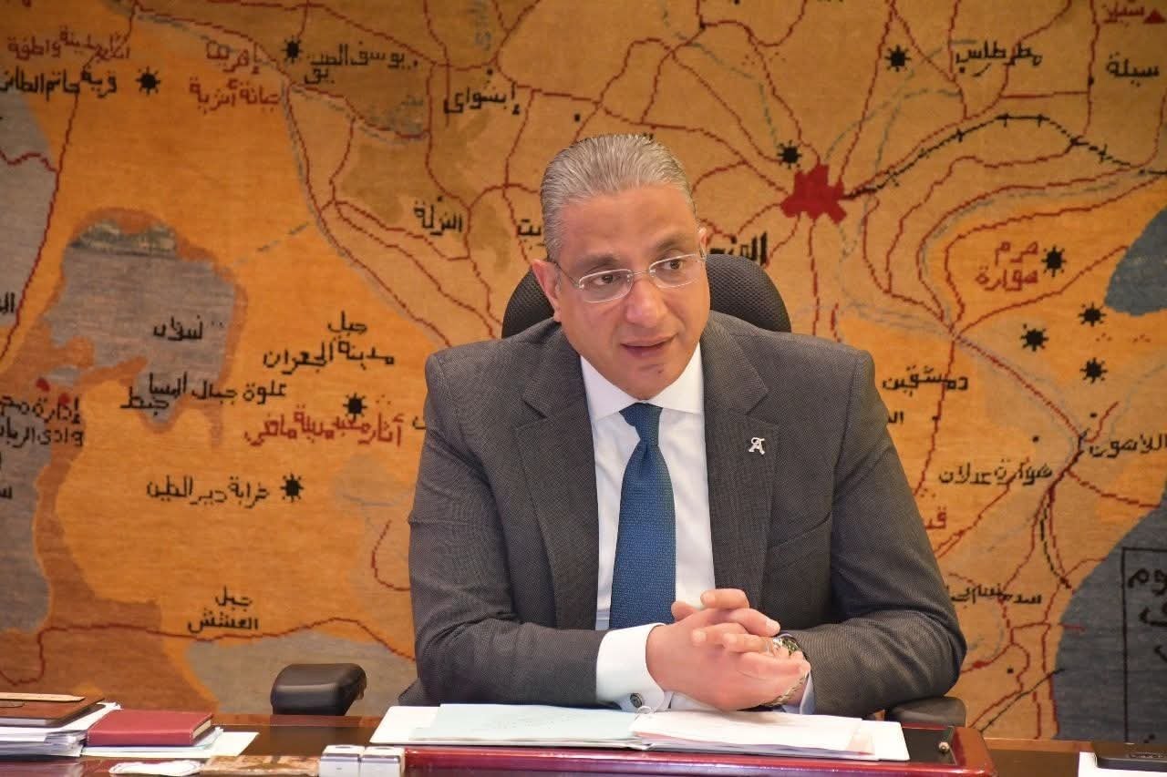 محافظ الفيوم: الإعلان عن تعريفة الركوب الجديدة لسيارات الأجرة والتاكسي