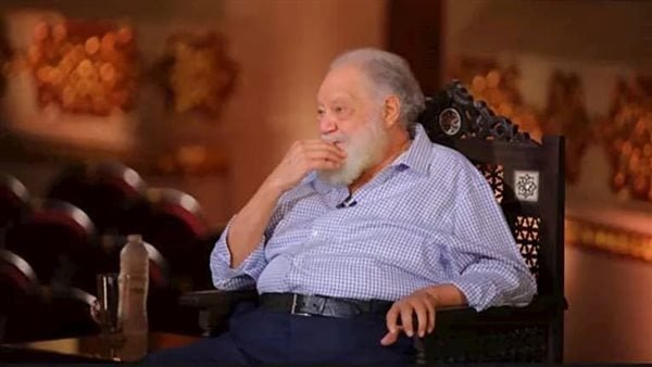 يحيى الفخراني: سمير غانم كان استثنائي الوحيد في الكوميديا