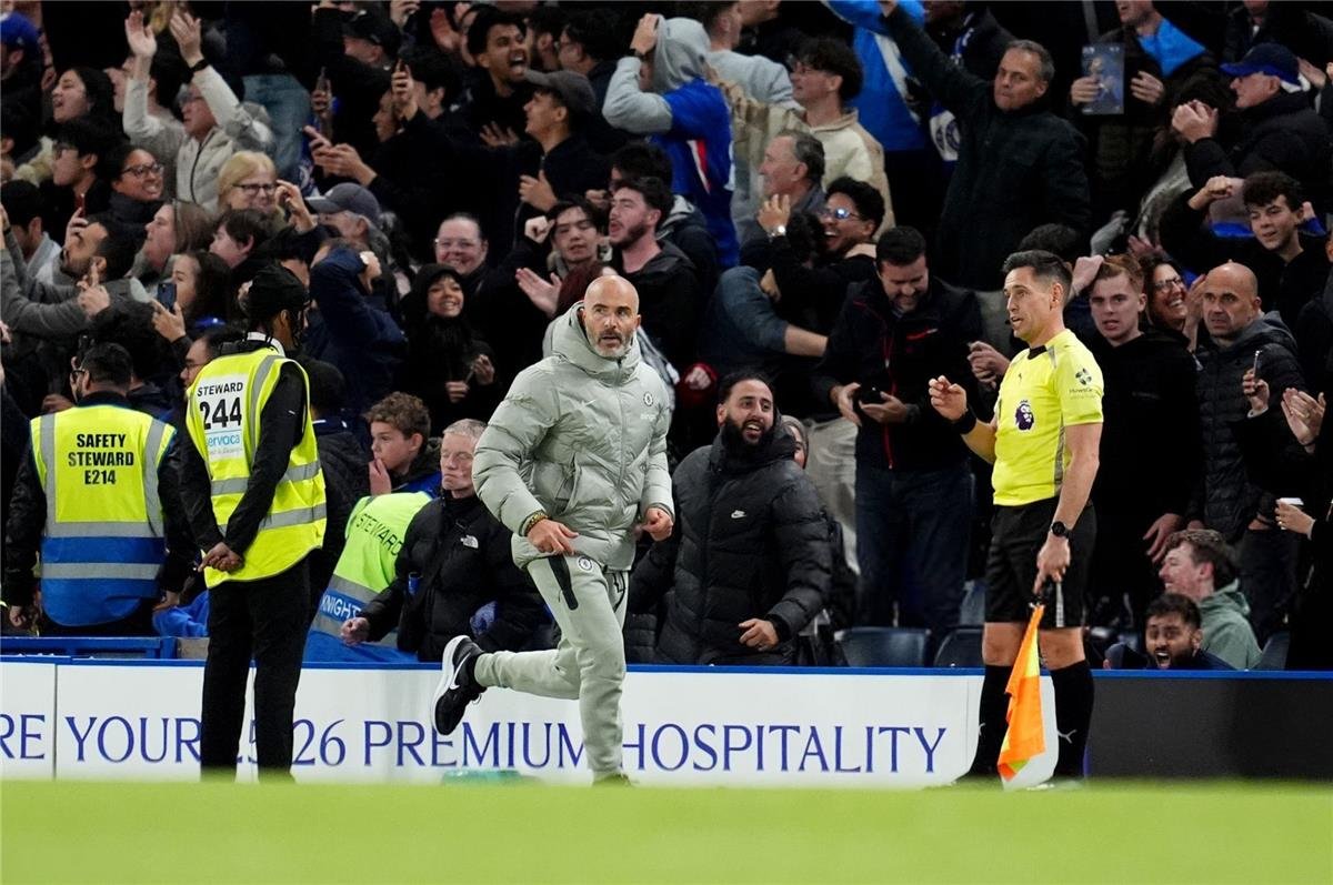 الإتحاد الإنجليزي يعلن إيقاف الإيطالي إنزو ماريسكا المدير الفني لتشيلسي بعد طرده أمام ليفربول