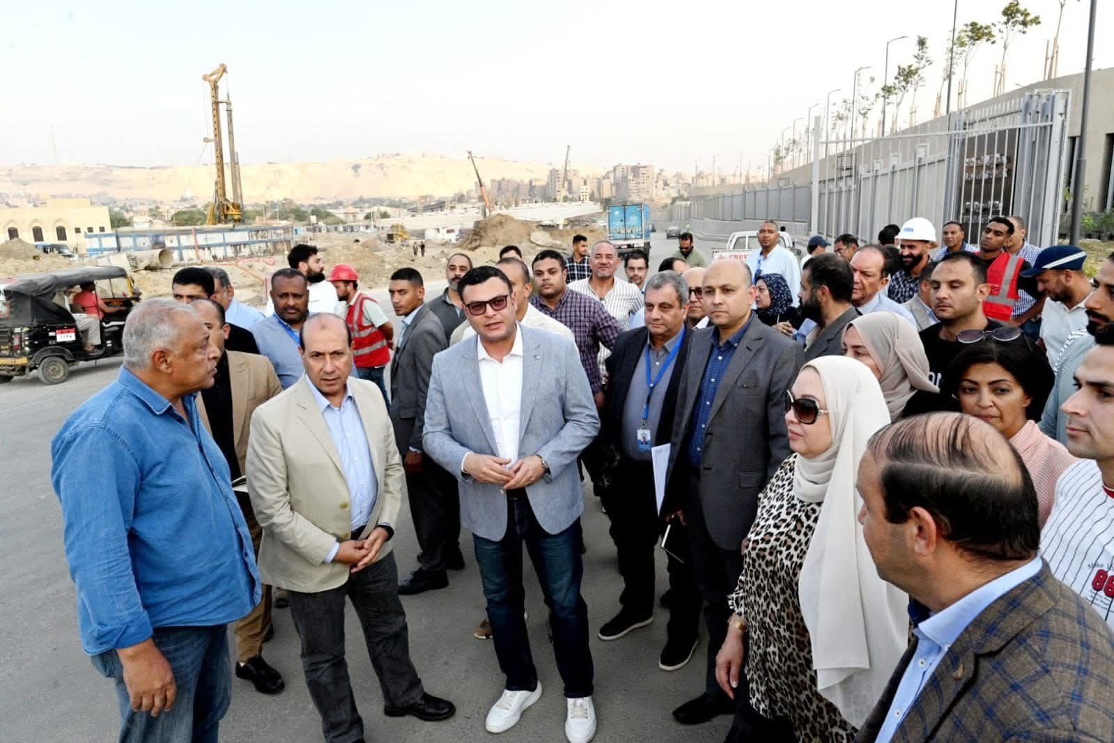 وزير الإسكان يقوم بجولة موسعة بمشروع "حدائق تلال الفسطاط" بمحافظة القاهرة 