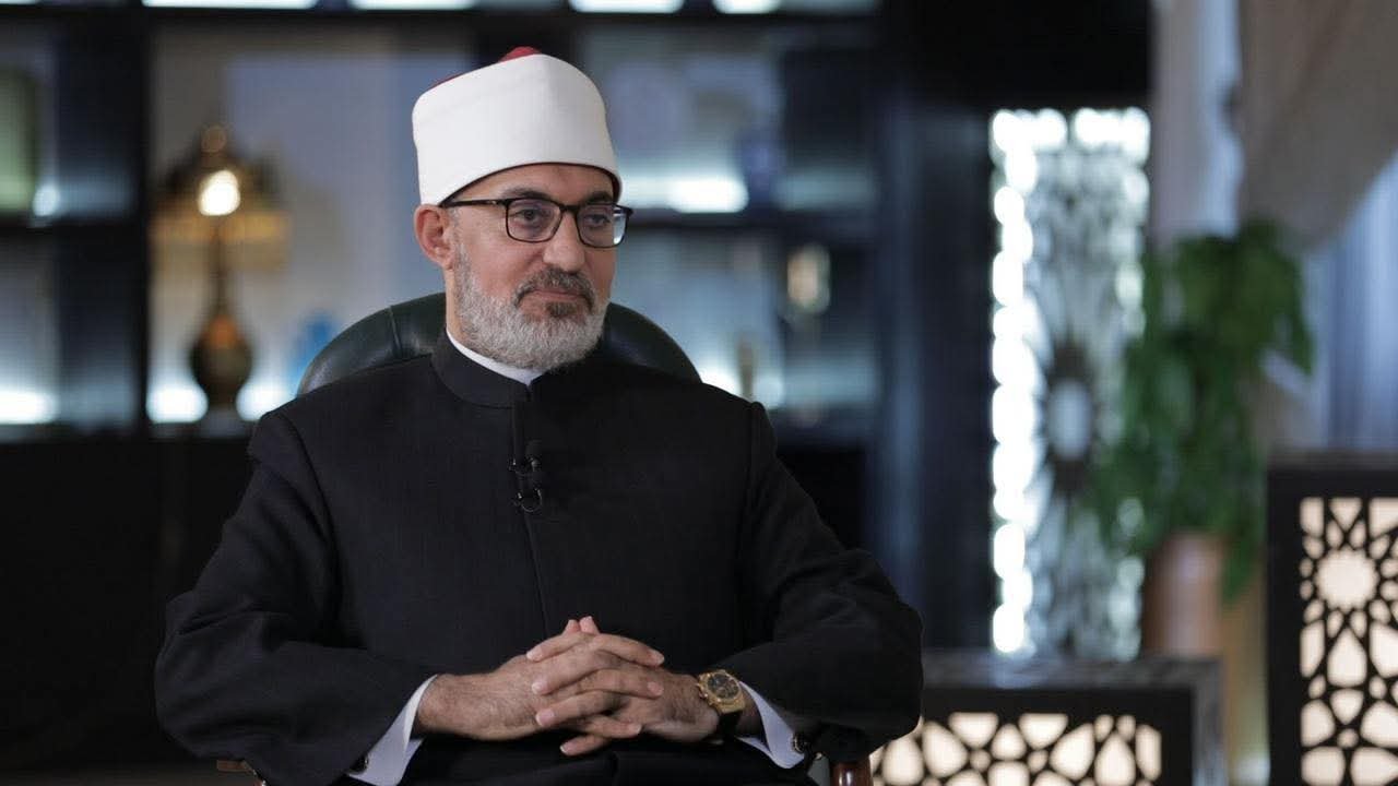 مفتي الجمهورية يعزي أسر المعتمرين الهنود الذين وافتهم المنية على مشارف المدينة المنورة