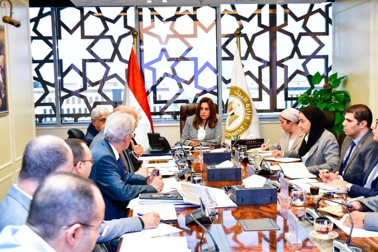 وزيرة التنمية المحلية تلتقي المهندس هشام طلعت مصطفى لبحث دعم الاستثمار البيئي وتعزيز السياحة البيئية في مدينة شرم الشيخ