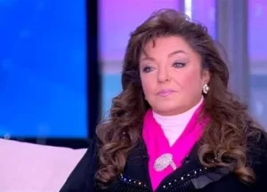 هدى رمزي: أنا مش سلعة علشان حد يشتريني زي ما يحب والزواج بالنسبة لي مشاعر 2 هدى رمزي: أنا مش سلعة علشان حد يشتريني زي ما يحب والزواج بالنسبة لي مشاعر