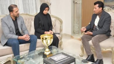 وزير الشباب والرياضة ومحافظ بورسعيد يقدمان واجب العزاء في وفاة السباح يوسف محمد 