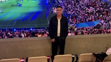 مصطفى حدوتة يحتفل بنجاح الأغنية الرسمية لبطولة كأس العرب مع محمد منير