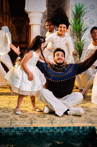 الحسن عادل يطرح كليب "كل سنة" بمشاركة طفلة من متلازمة داون ..فيديو 