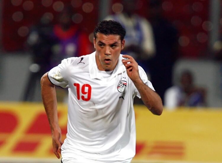 عمرو زكي: حسام حسن يفتقد خبرات حسن شحاتة في التعامل مع الانتقادات