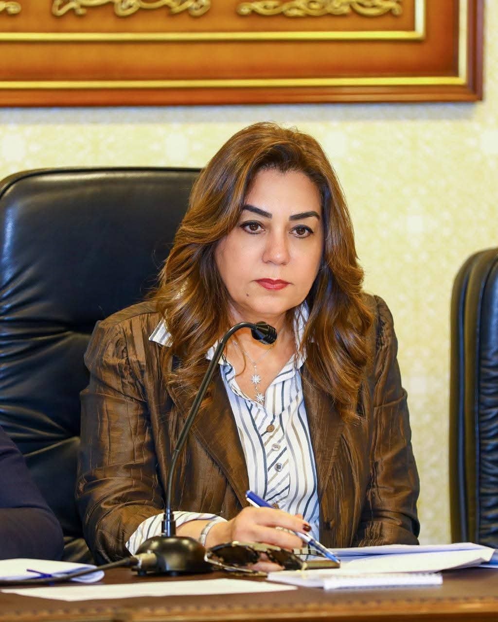 عوض: إزالة حالة بناء مخالف وإصدار 1247 معاملة متوقفة بالمركز التكنولوجي والتنسيق مع المواطنين لاستلامها بالهرم