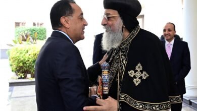 رئيس الوزراء يهنئ قداسة البابا تواضروس الثاني بمناسبة عيد الميلاد المجيد