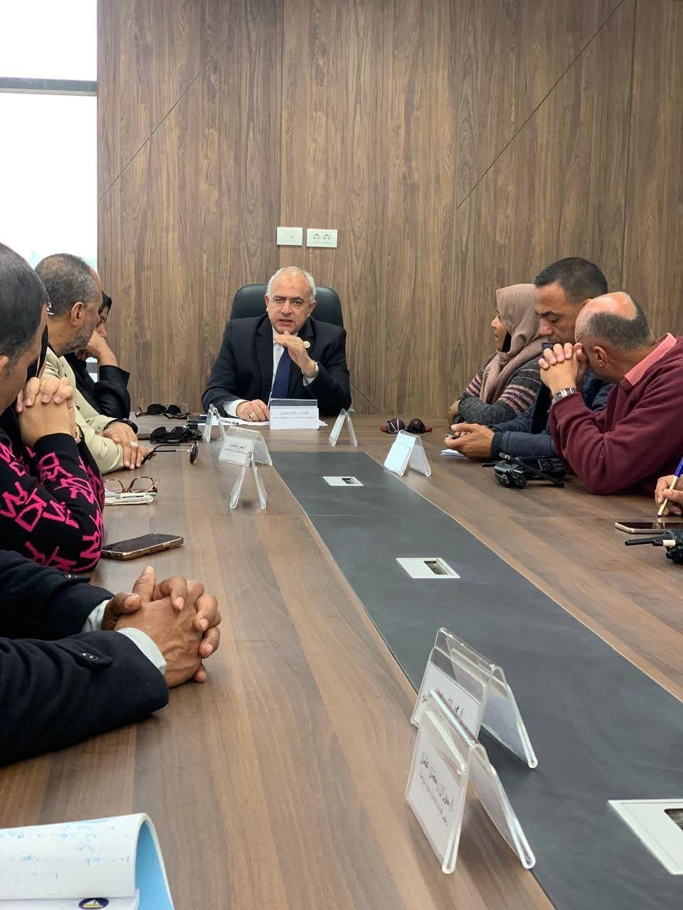 السكرتير العام المساعد لمحافظة دمياط يعقد اجتماعًا لمناقشة ملف المتغيرات المكانية