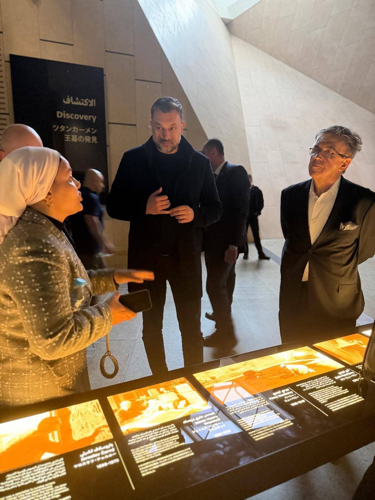 متحفا القومي للحضارة المصرية والمصري الكبير يستقبلان وزير خارجية البوسنة والهرسك